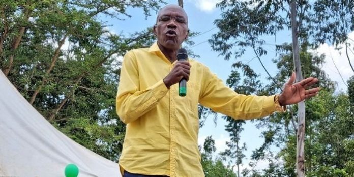 Khalwale Goes After Ruto's Former PA